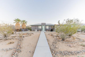 NEW PROPERTY! The Cactus Villas at Joshua Tree National Park - Pool, Hot Tub, Outdoor Shower, Fire Pit